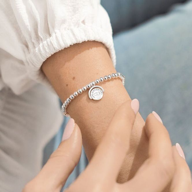 Hovedbilde Armbånd LOVE LAUGHTER HAPPY EVER AFTER Spinning Joma Jewellery