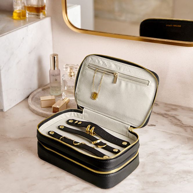 Hovedbilde Dobbelt smykkeskrin CHOOSE TO SHINE svart Katie Loxton
