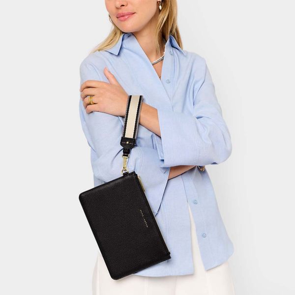 Clutch veske HALLIE svart Katie Loxton